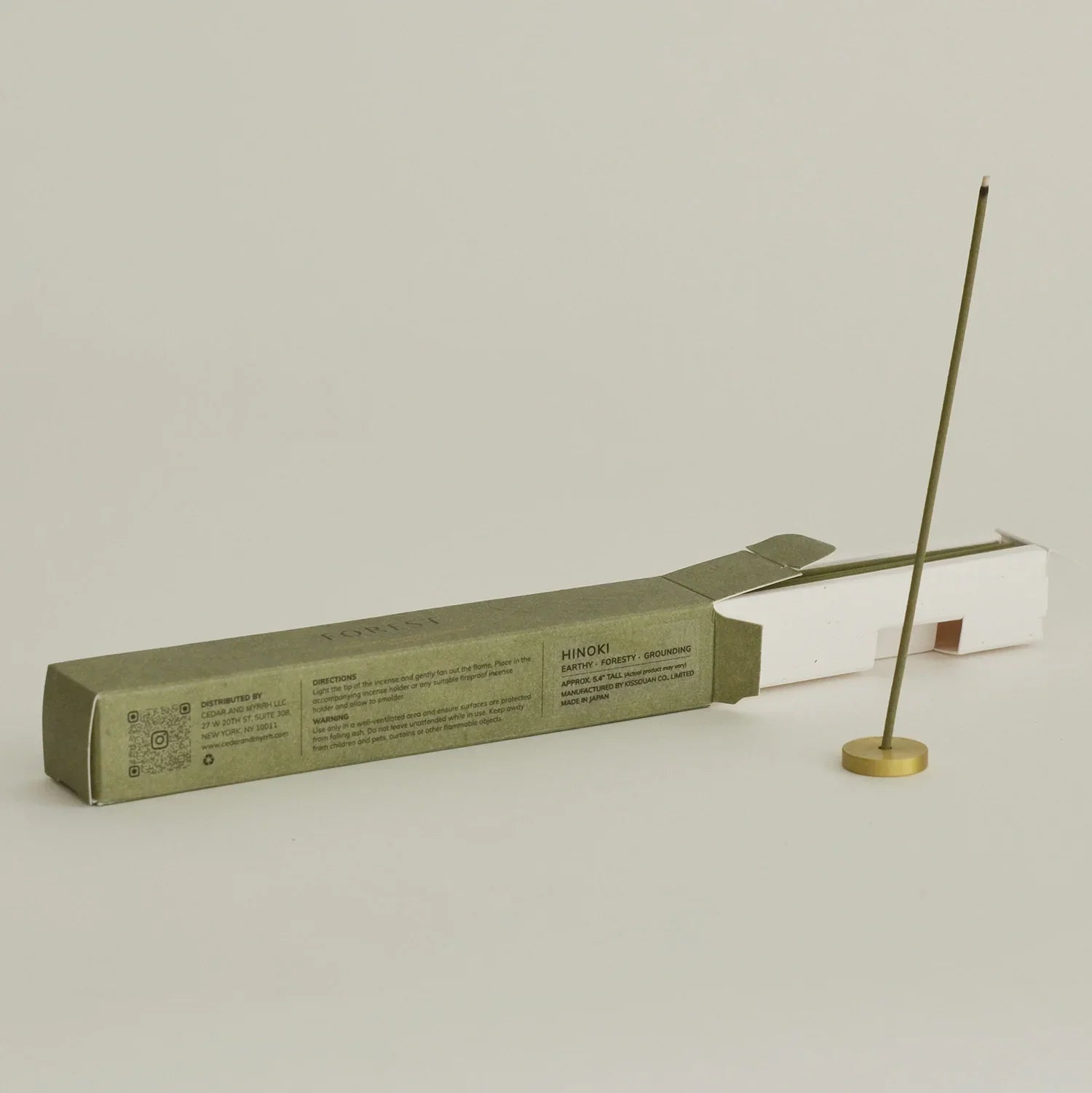 Hinoki Japanese Incense Stick Set – 30 Sticks with Brass Holder