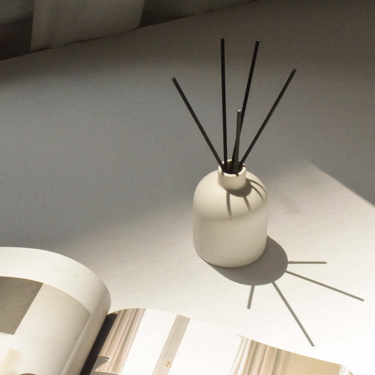 Opero Reed Diffuser Deep Breath Reed Diffuser | Cedar and Myrrh